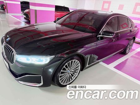 BMW 7 Series 2021, фото 2