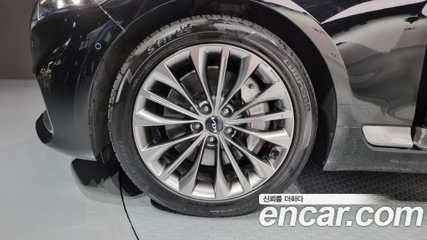 Kia K9 2022, фото 5