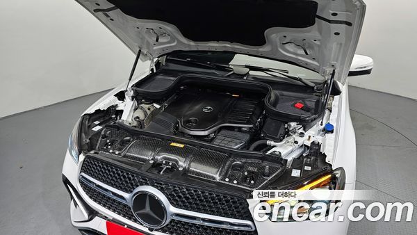 Mercedes-Benz GLE 2023, фото 6