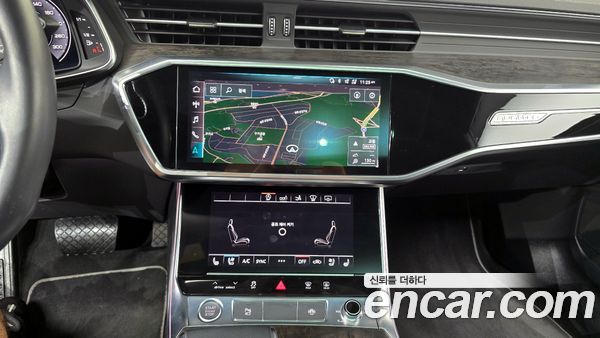 Audi A7 2020, фото 16