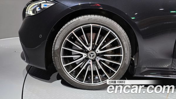 Mercedes-Benz S-Class 2022, фото 5