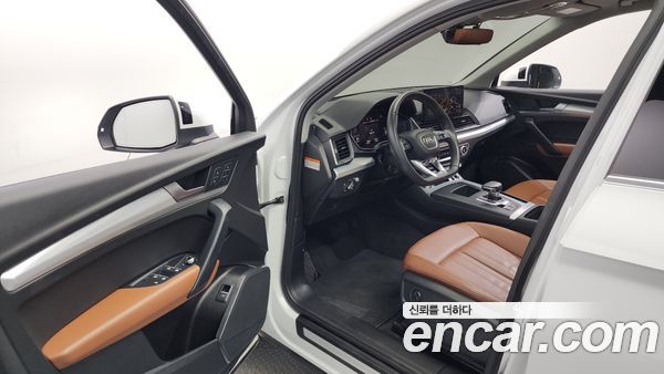 Audi Q5 2023, фото 10