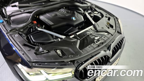 BMW 5 Series 2021, фото 6