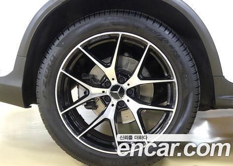 Mercedes-Benz GLC 2021, фото 5