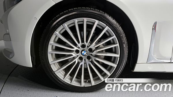 BMW 7 Series 2020, фото 5