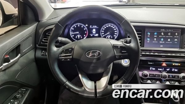 Hyundai Elantra 2020, фото 12
