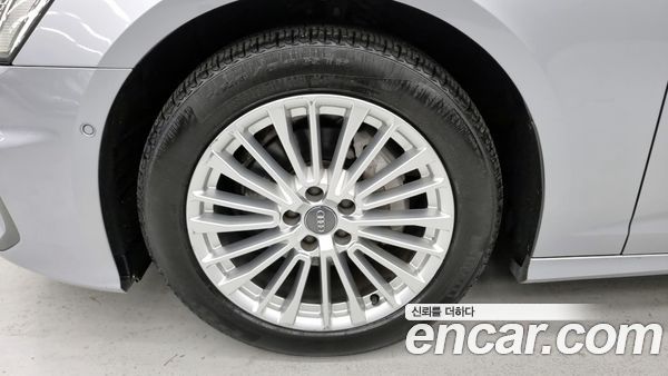 Audi A6 2020, фото 5