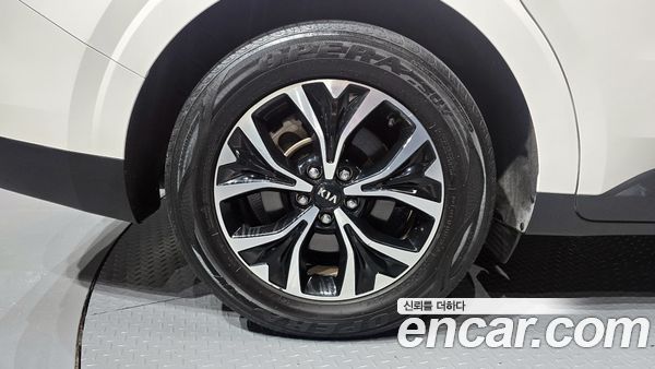Kia Carnival 2021, фото 5