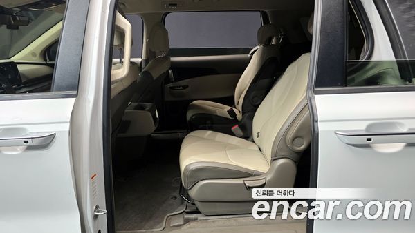 Kia Carnival 2021, фото 12