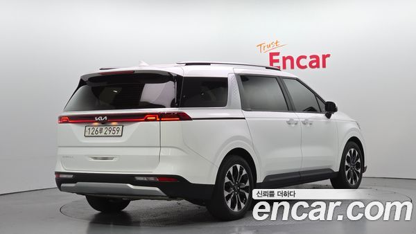 Kia Carnival 2023, фото 2