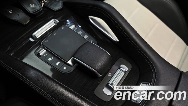 Mercedes-Benz GLE 2021, фото 18