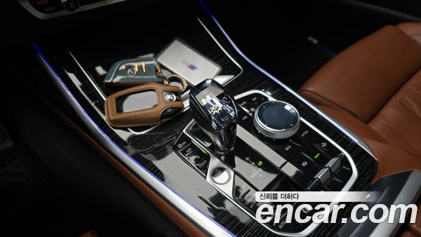 BMW X7 2022, фото 9