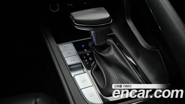 Hyundai Elantra 2024, фото 9