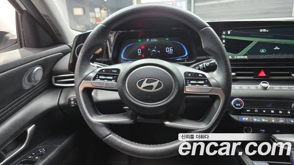 Hyundai Elantra 2024, фото 14