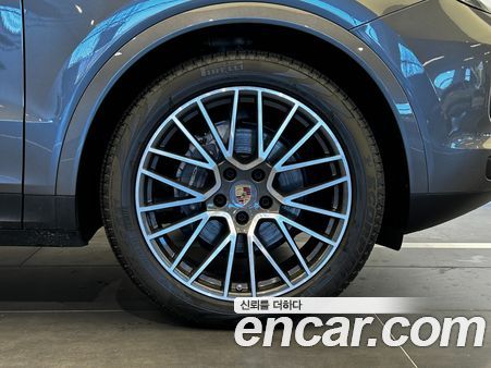 Porsche Cayenne 2023, фото 8