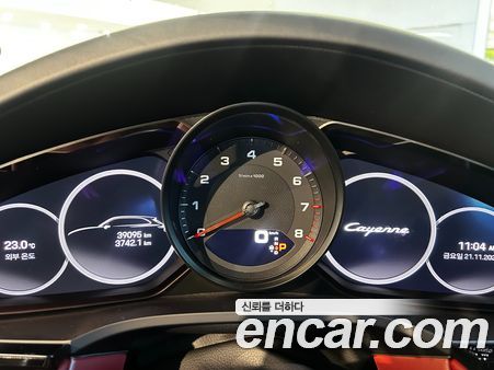 Porsche Cayenne 2023, фото 14