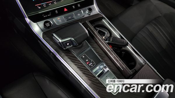 Audi A6 2023, фото 9