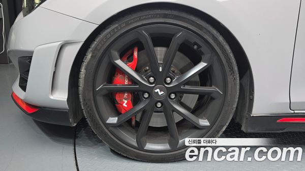 Hyundai Veloster 2021, фото 5