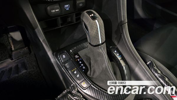 Hyundai Veloster 2021, фото 9