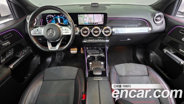 Mercedes-Benz GLB 2021, фото 7