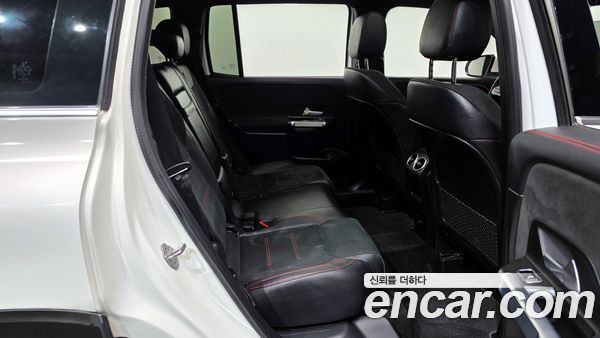 Mercedes-Benz GLB 2021, фото 12