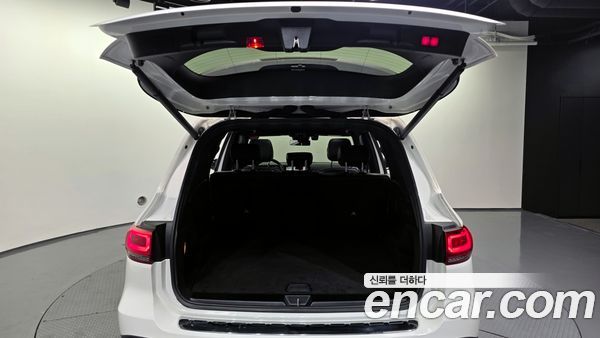 Mercedes-Benz GLB 2021, фото 20