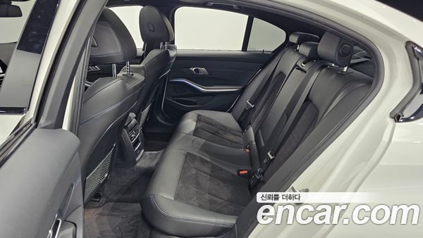 BMW 3 Series 2022, фото 12