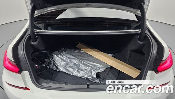 BMW 3 Series 2022, фото 20