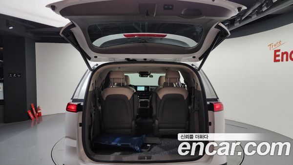 Kia Carnival 2022, фото 20