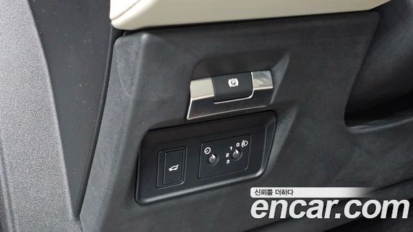 Land Rover Discovery Sport 2022, фото 13
