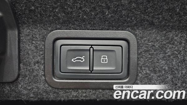 Audi A6 2021, фото 20