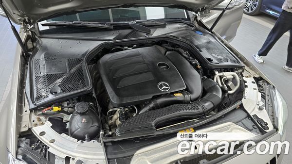 Mercedes-Benz C-Class 2020, фото 6