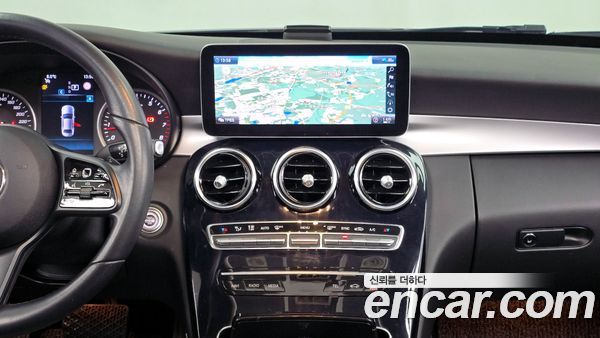 Mercedes-Benz C-Class 2020, фото 14