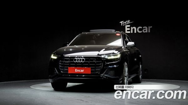 Audi Q8 2021, фото 3