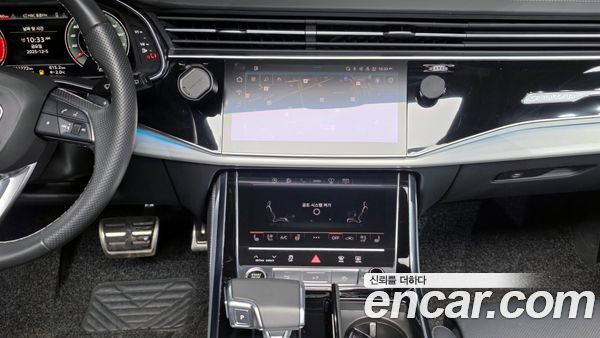 Audi Q8 2021, фото 14