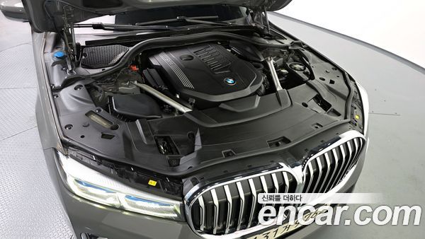 BMW 7 Series 2022, фото 6