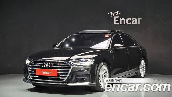 Audi A8 2021