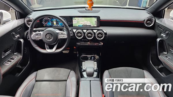 Mercedes-Benz A-Class 2021, фото 10