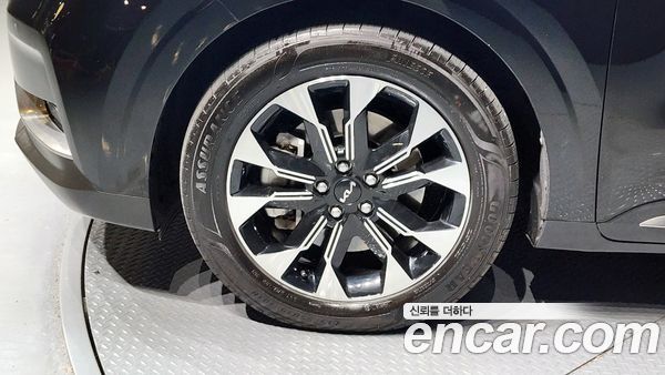 Kia Carnival 2022, фото 5