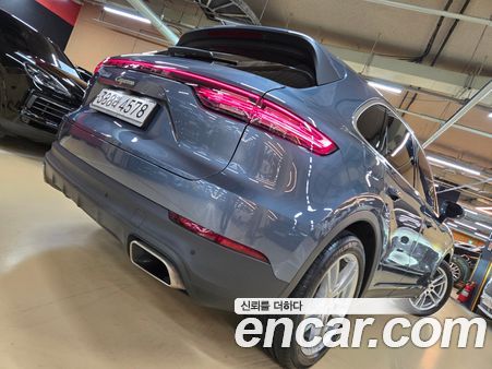 Porsche Cayenne 2020, фото 14