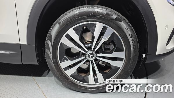Mercedes-Benz GLB 2021, фото 5