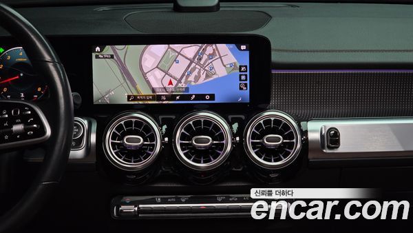 Mercedes-Benz GLB 2021, фото 14