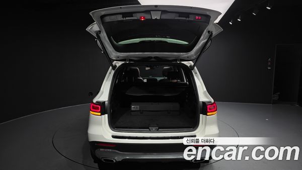 Mercedes-Benz GLB 2021, фото 20