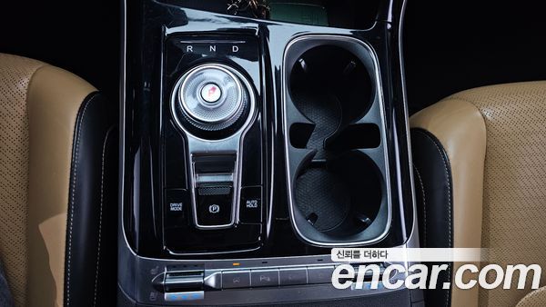 Kia Carnival 2022, фото 9