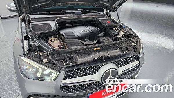 Mercedes-Benz GLE 2021, фото 6