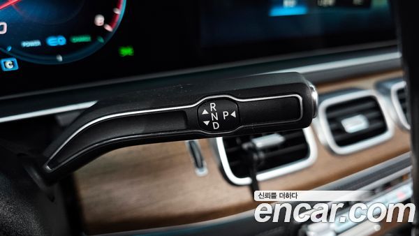 Mercedes-Benz GLE 2021, фото 9