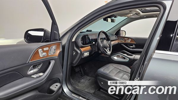 Mercedes-Benz GLE 2021, фото 10