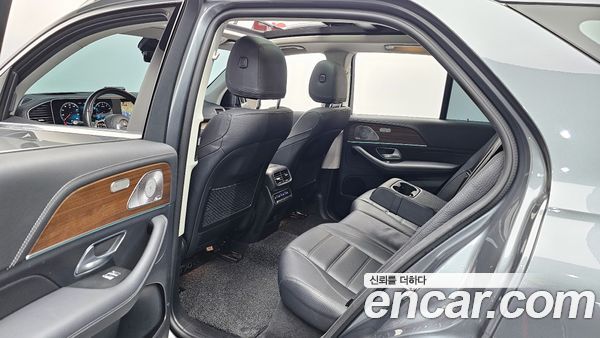 Mercedes-Benz GLE 2021, фото 11