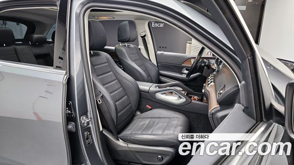 Mercedes-Benz GLE 2021, фото 12