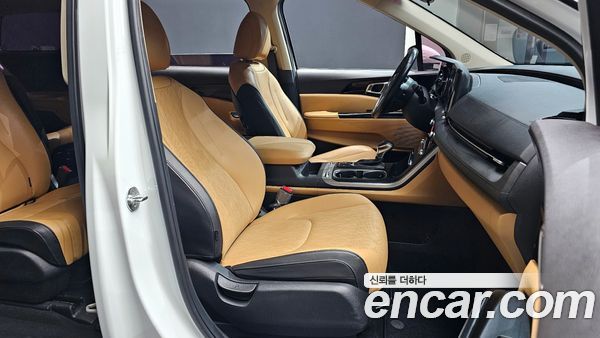 Kia Carnival 2021, фото 10